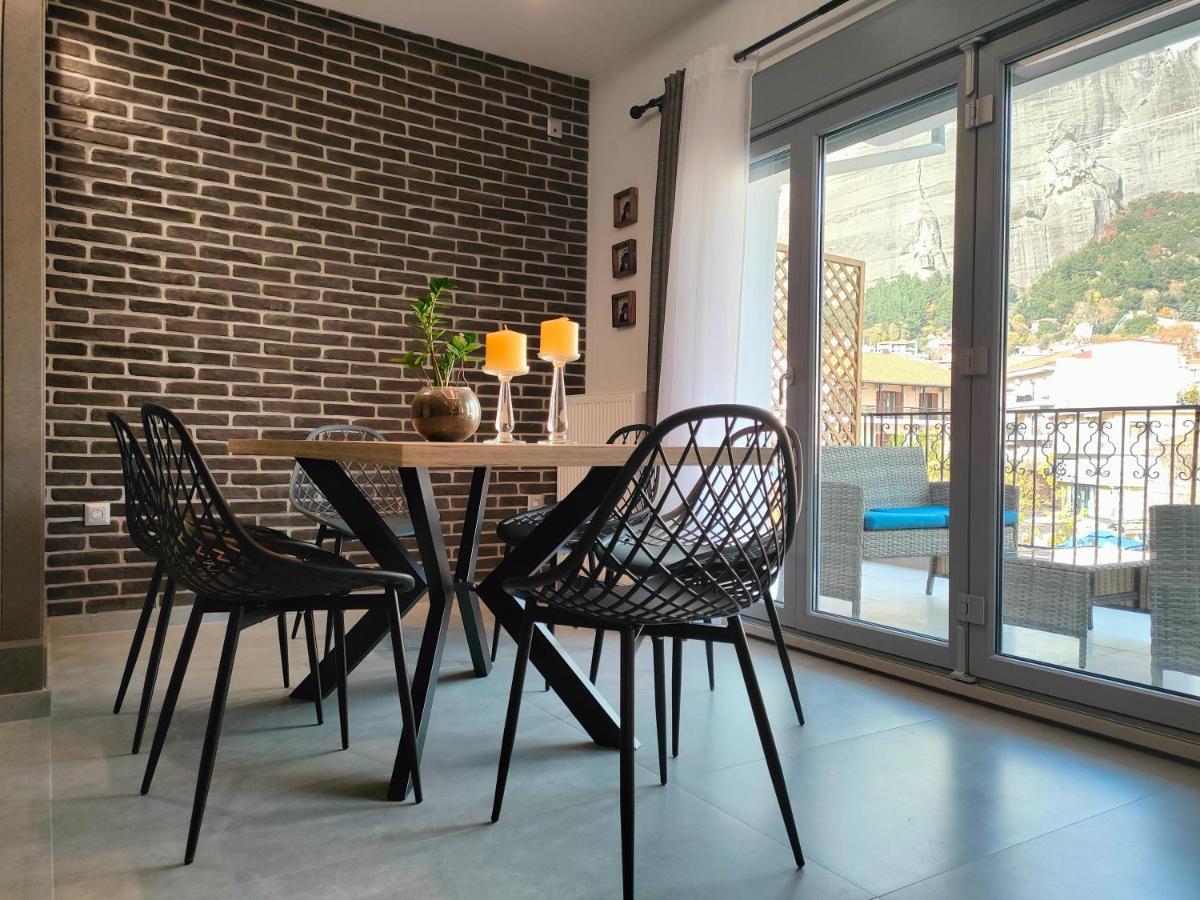 شقة Meteora Scenic Loft كالامباكا المظهر الخارجي الصورة