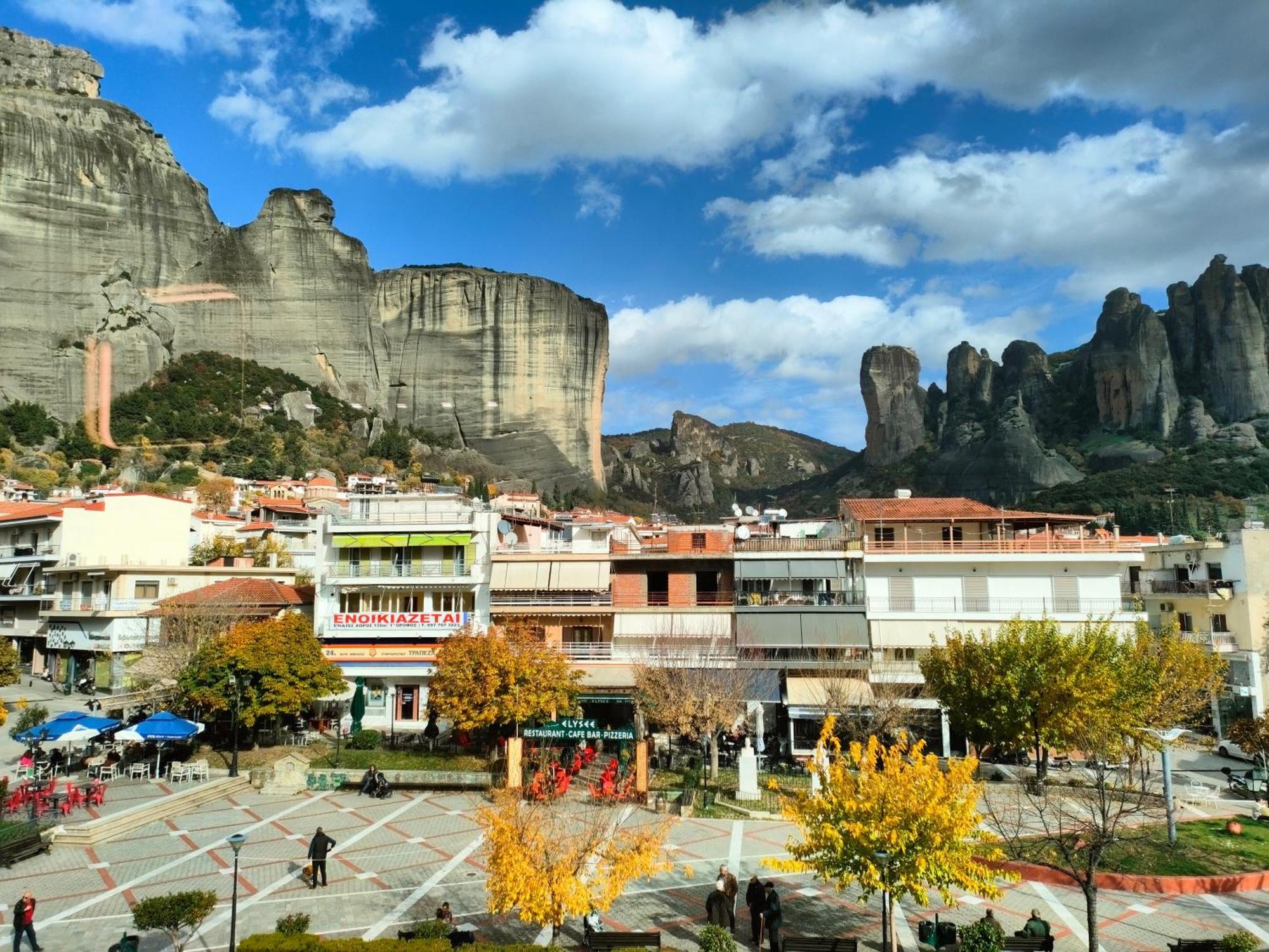 شقة Meteora Scenic Loft كالامباكا المظهر الخارجي الصورة